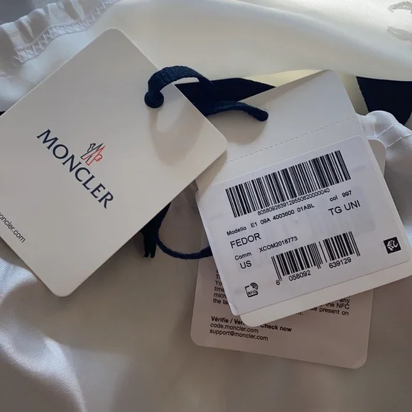 Brand new moncler duffel bag with tags